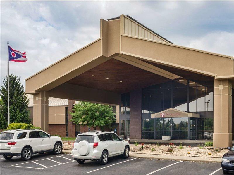 Ramada By Wyndham Columbus North Hotel Westerville Exterior photo